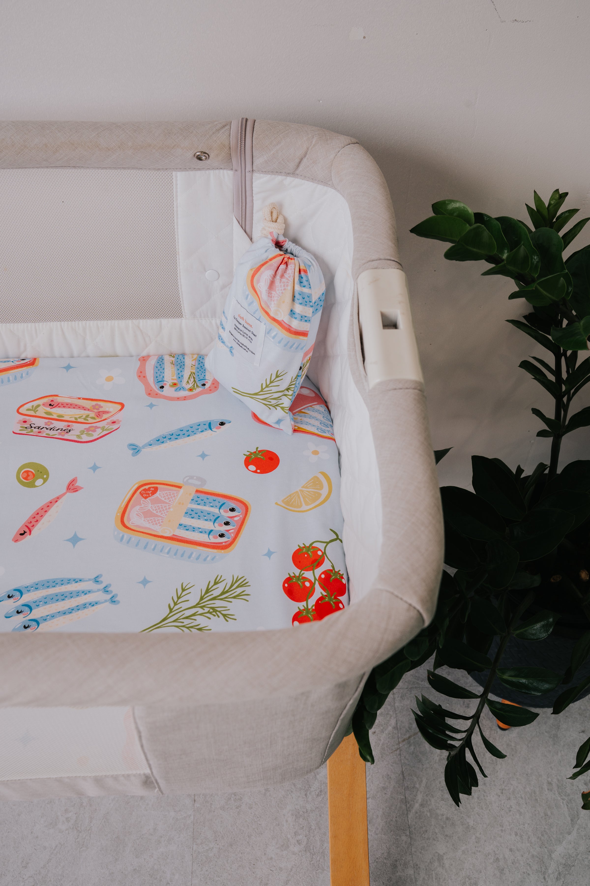 Regular Bassinet Waterproof Sheet - Riviera
