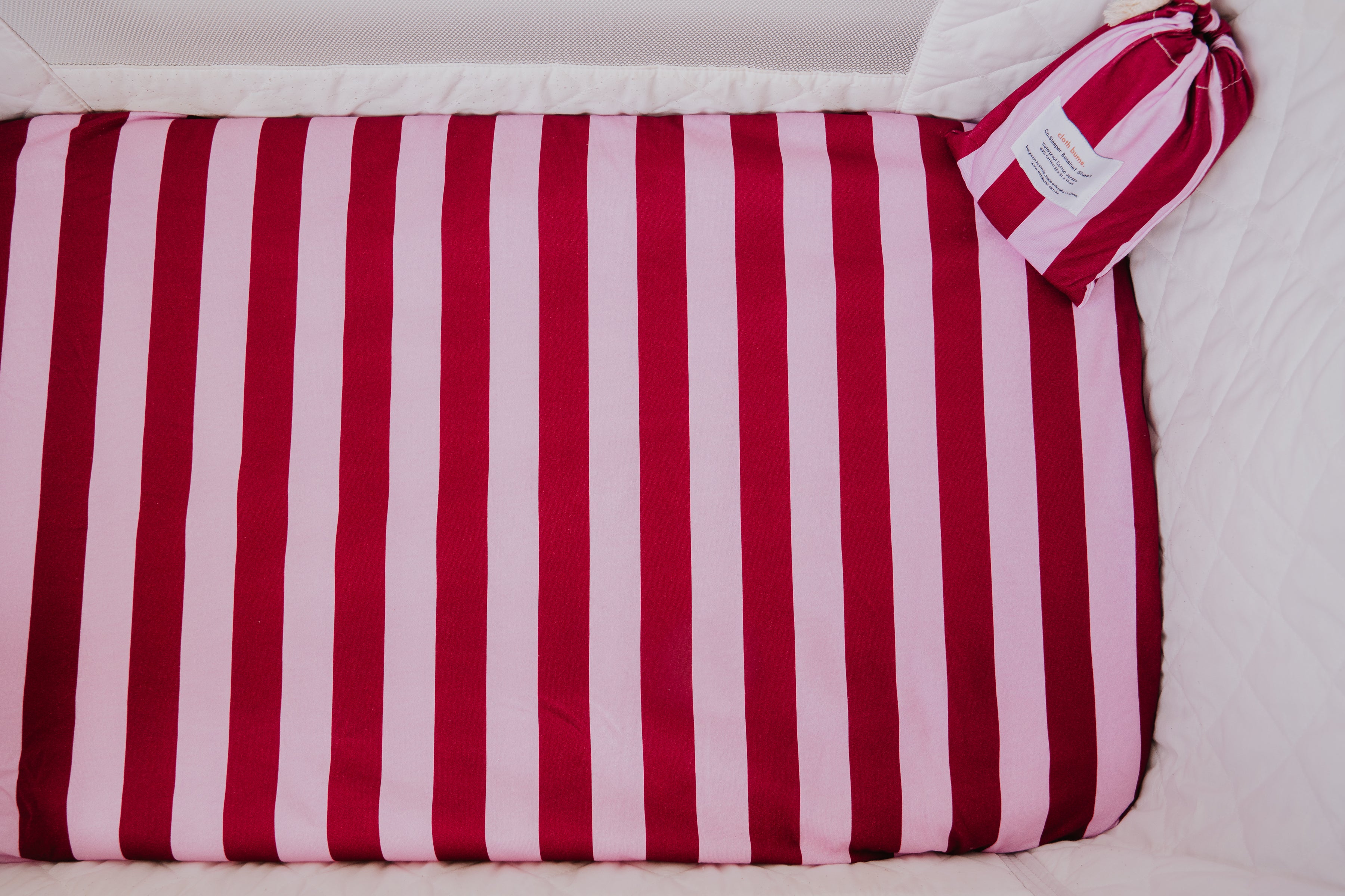 Regular Bassinet Waterproof Sheet - Berry Good