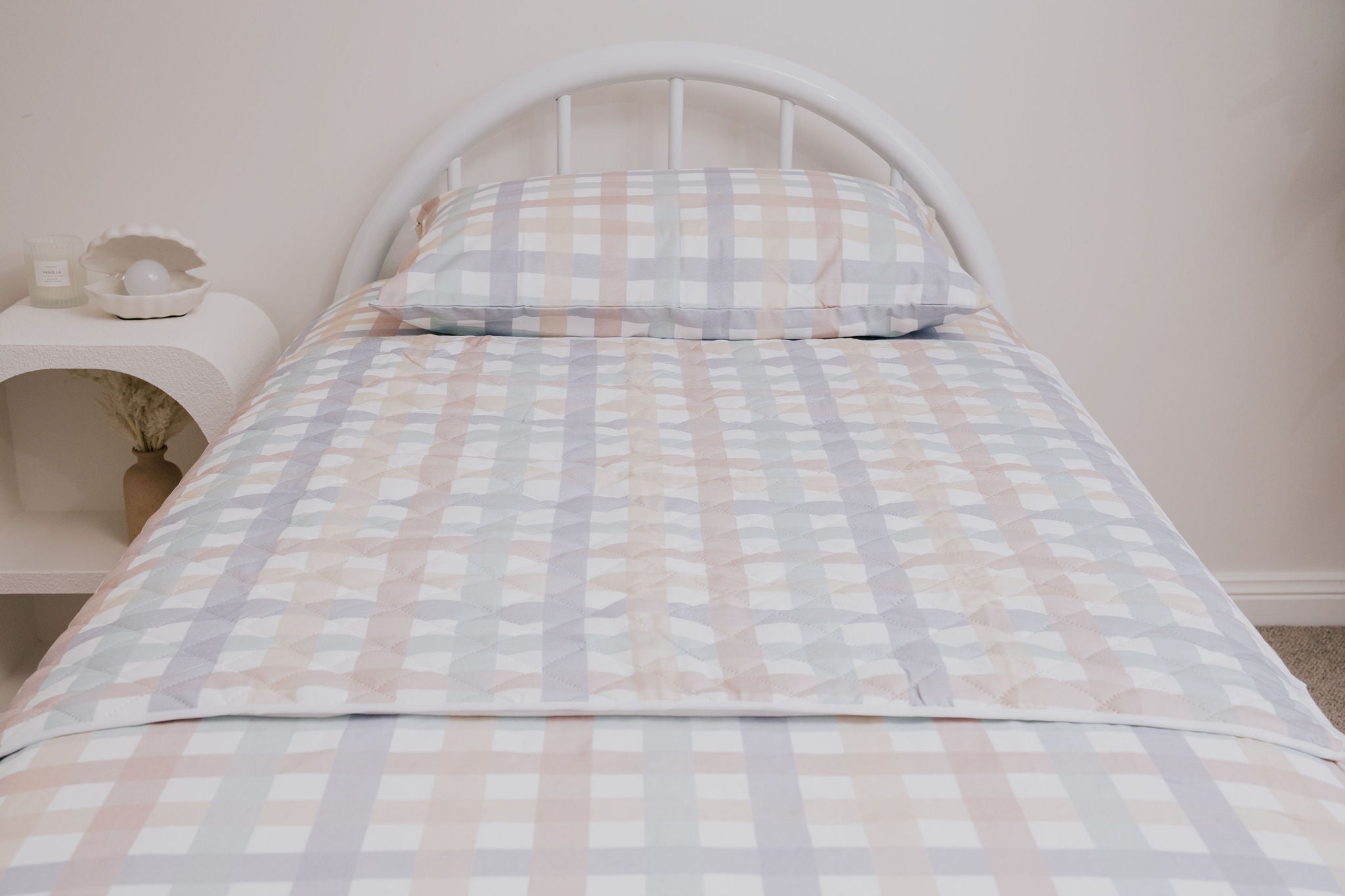 Waterproof Bed Mat - Checkpoint