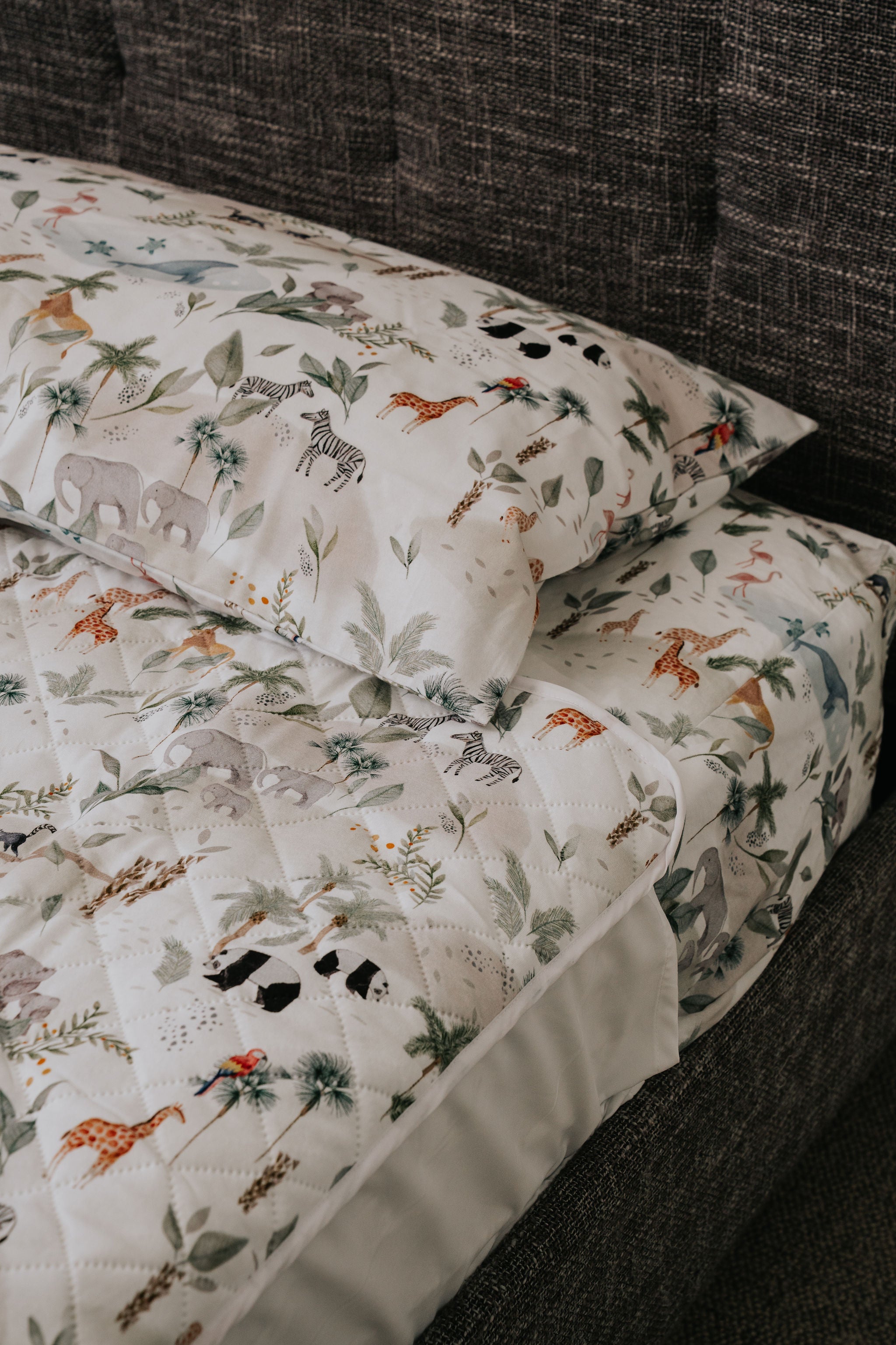 Waterproof Pillowcase - Wild Ones