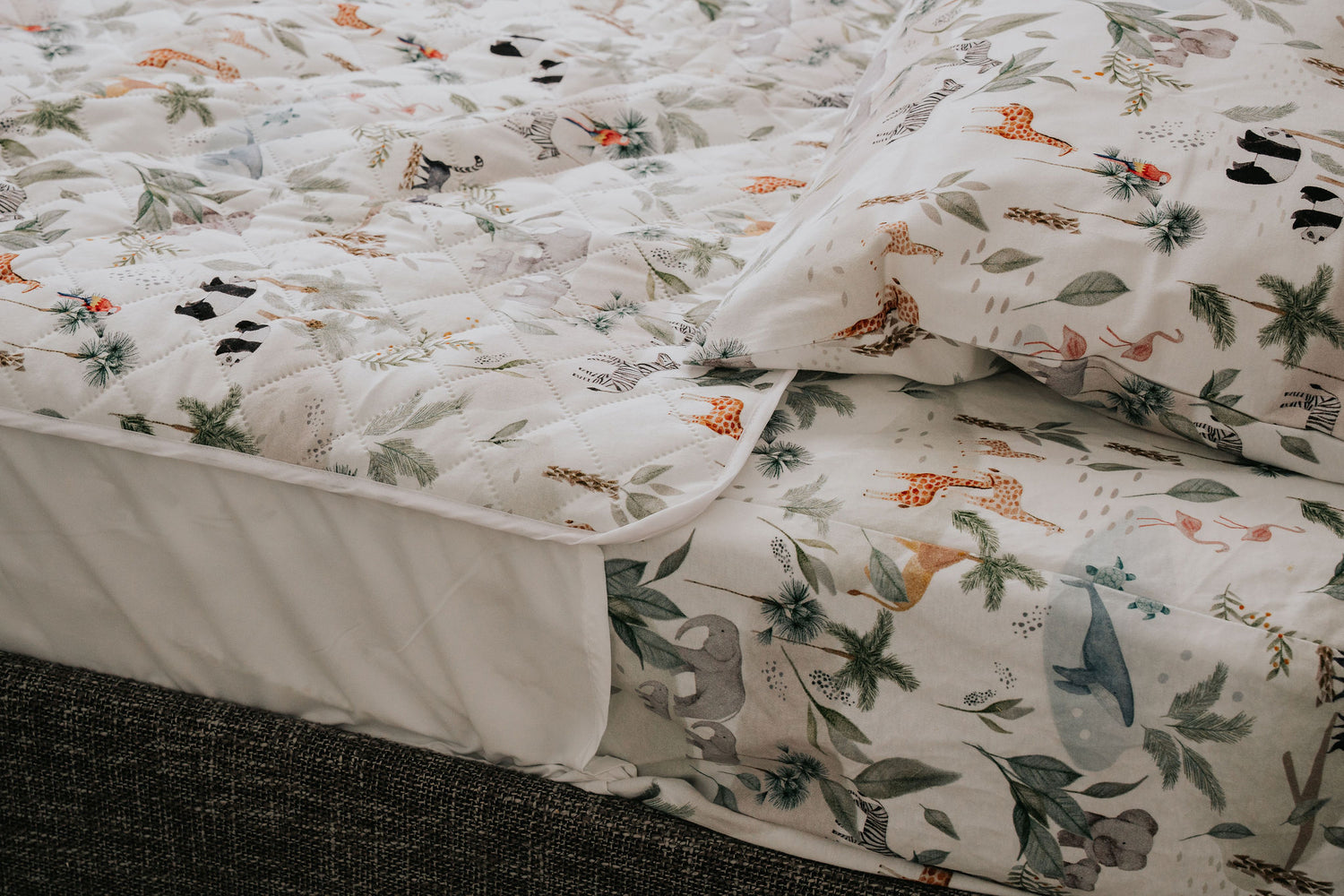 Waterproof Pillowcase - Wild Ones