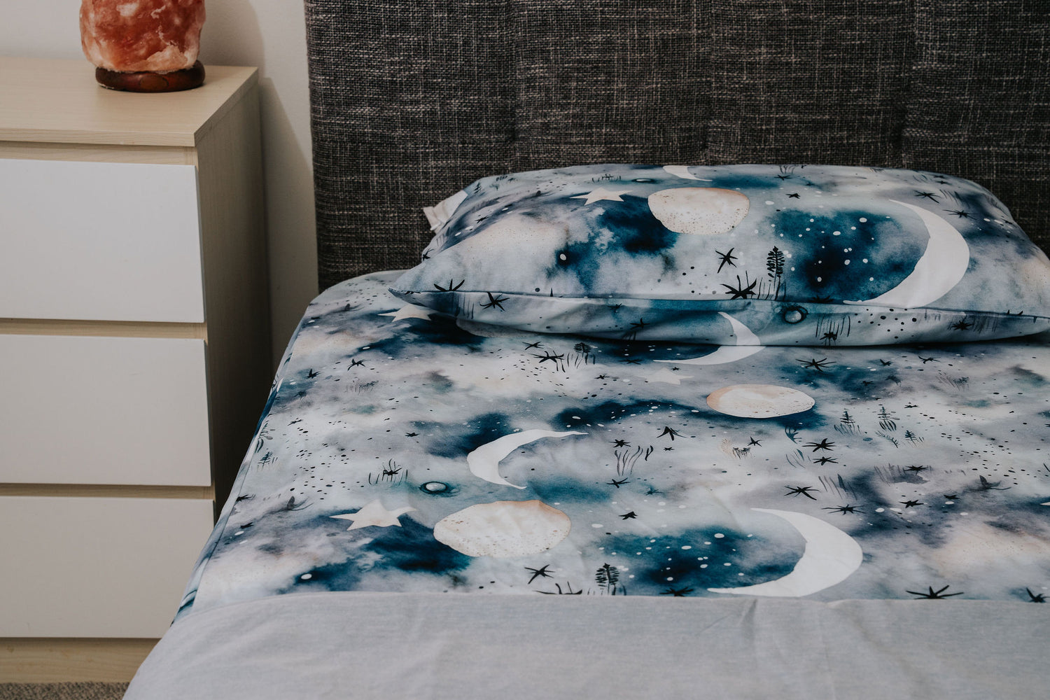 Waterproof King/Single Sheet - Milky Way
