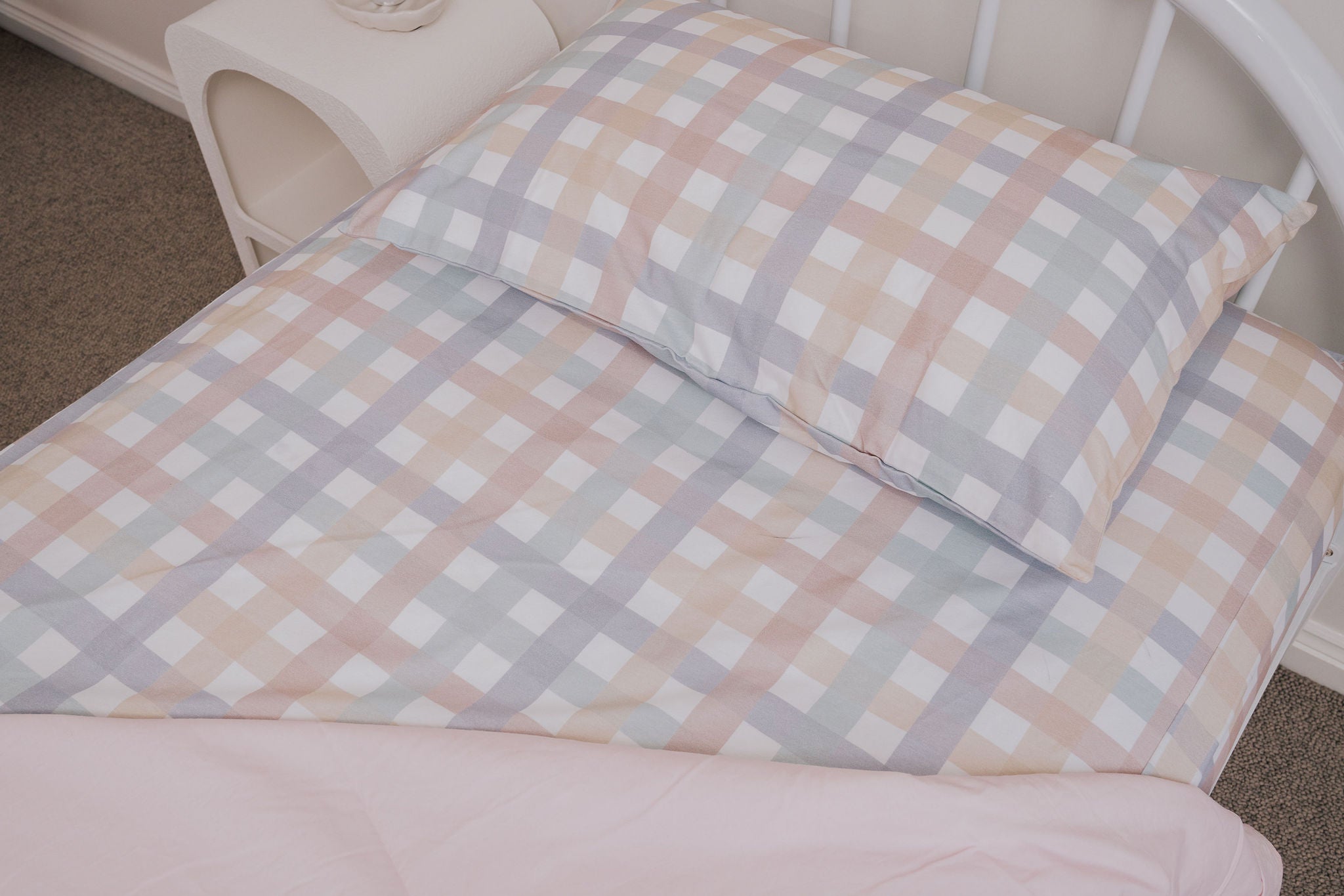 Waterproof Fitted Sheet in Single or King Single - Checkpoint