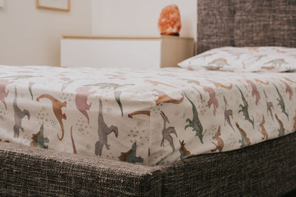 Waterproof King/Single Sheet - Prehistoric