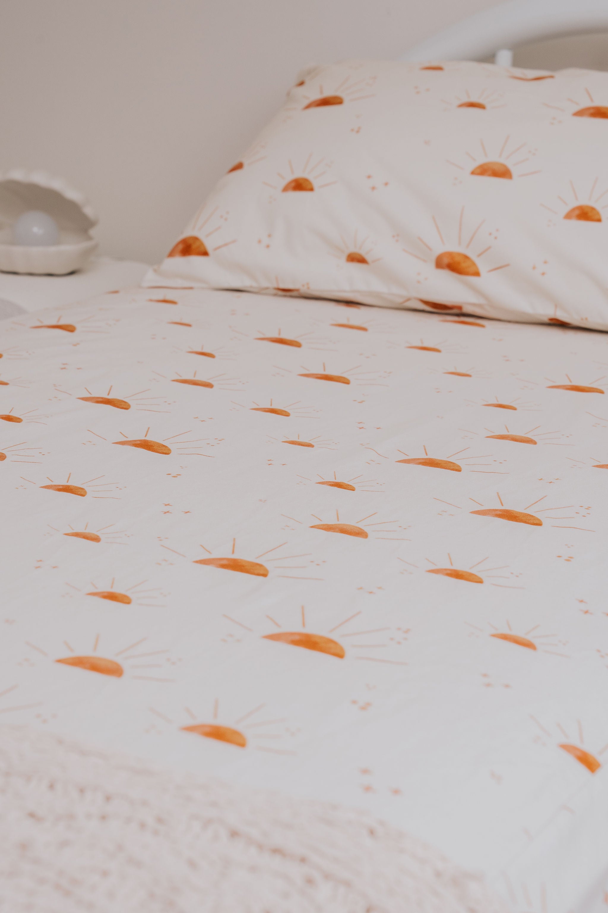 Waterproof Fitted Sheet in Single or King Single - Sol