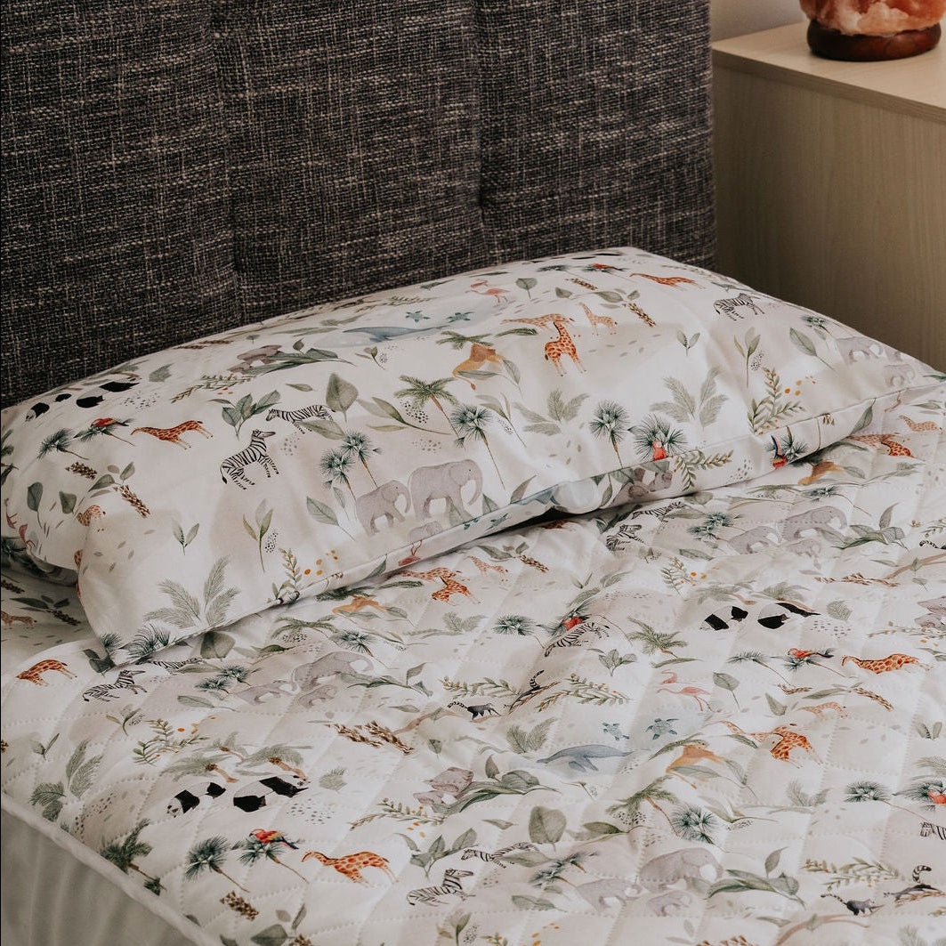 Waterproof Pillowcase - Wild Ones