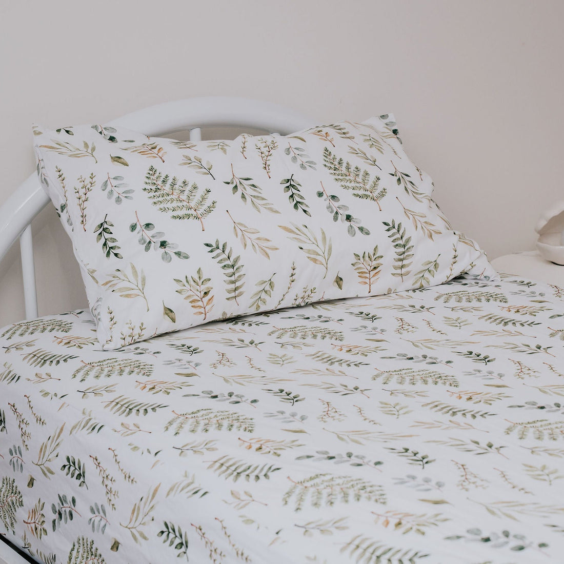 Waterproof Pillowcase - Fern Gully