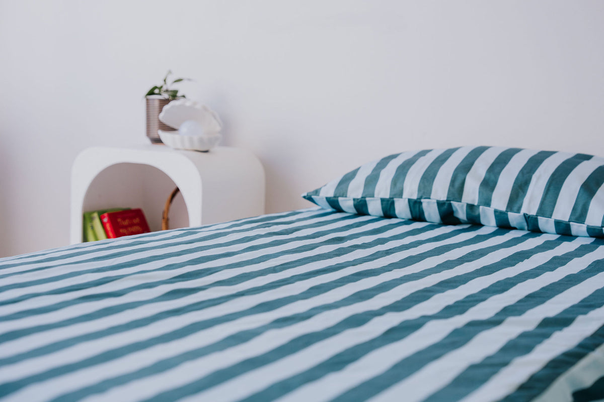Waterproof Fitted Sheet in Single or King Single - Tide Line