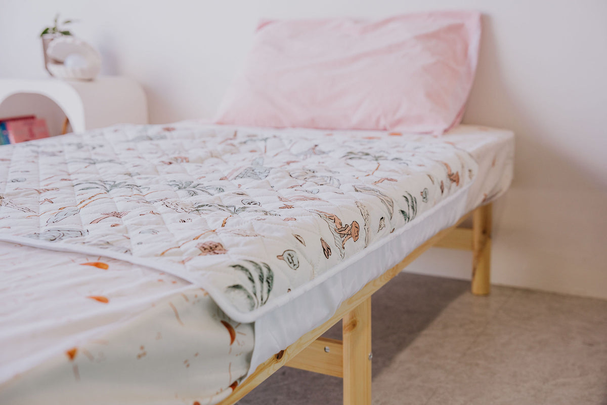 Waterproof Bed Mat - Retro Sands