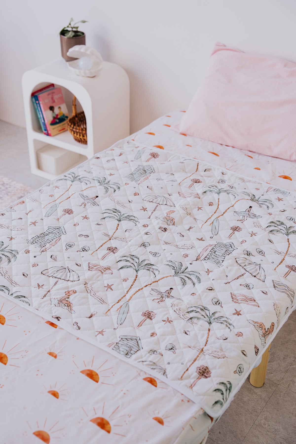 Waterproof Bed Mat - Retro Sands