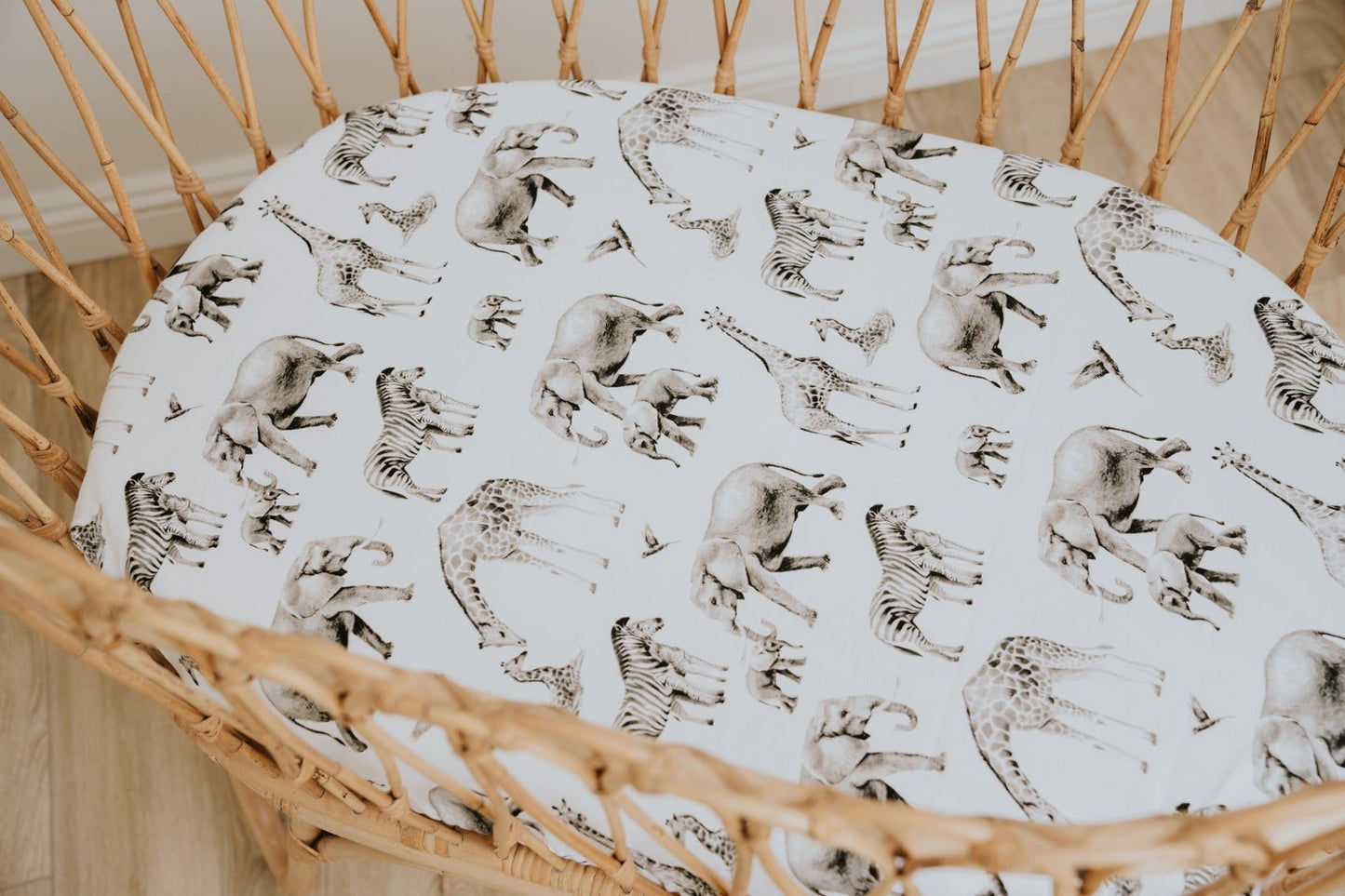 Waterproof Baby Bassinet Sheet with Afrcian Animals