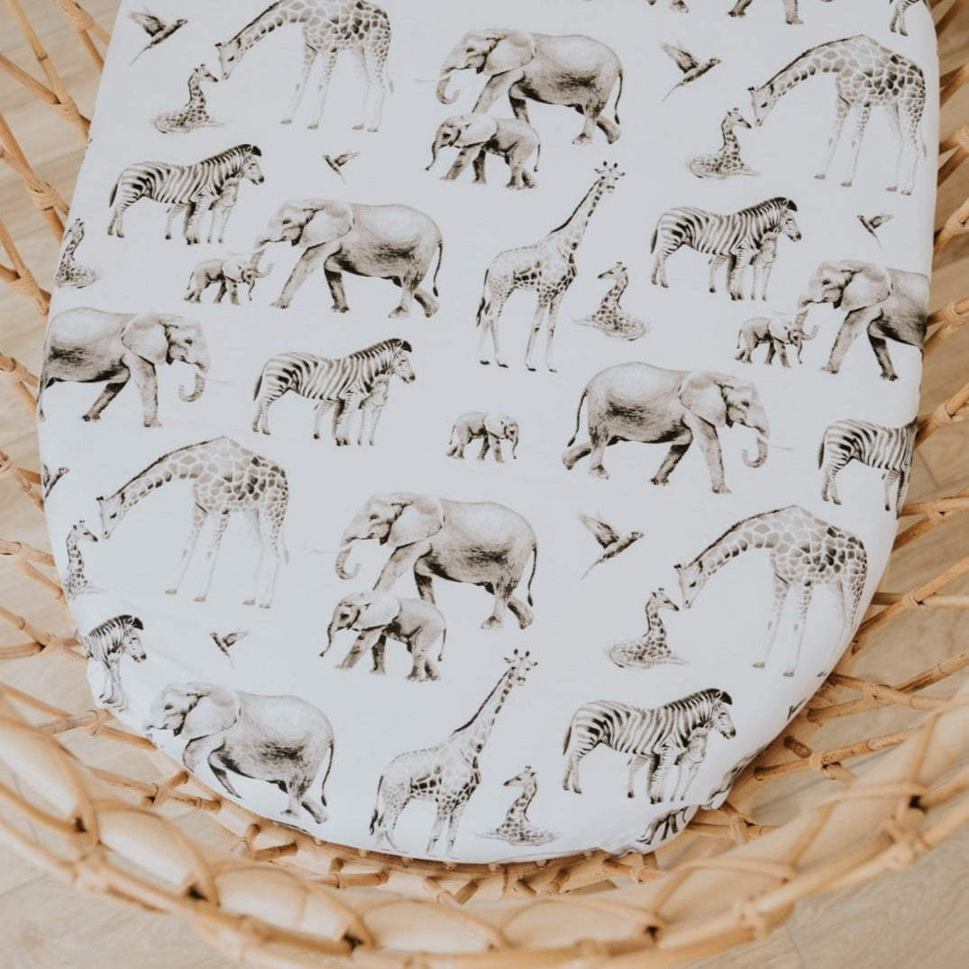 Waterproof Baby Bassinet Sheet with Afrcian Animals