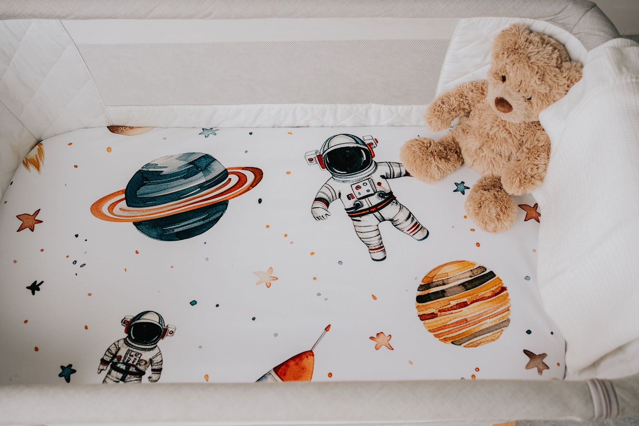 Regular Bassinet Waterproof Sheet - Space Jam