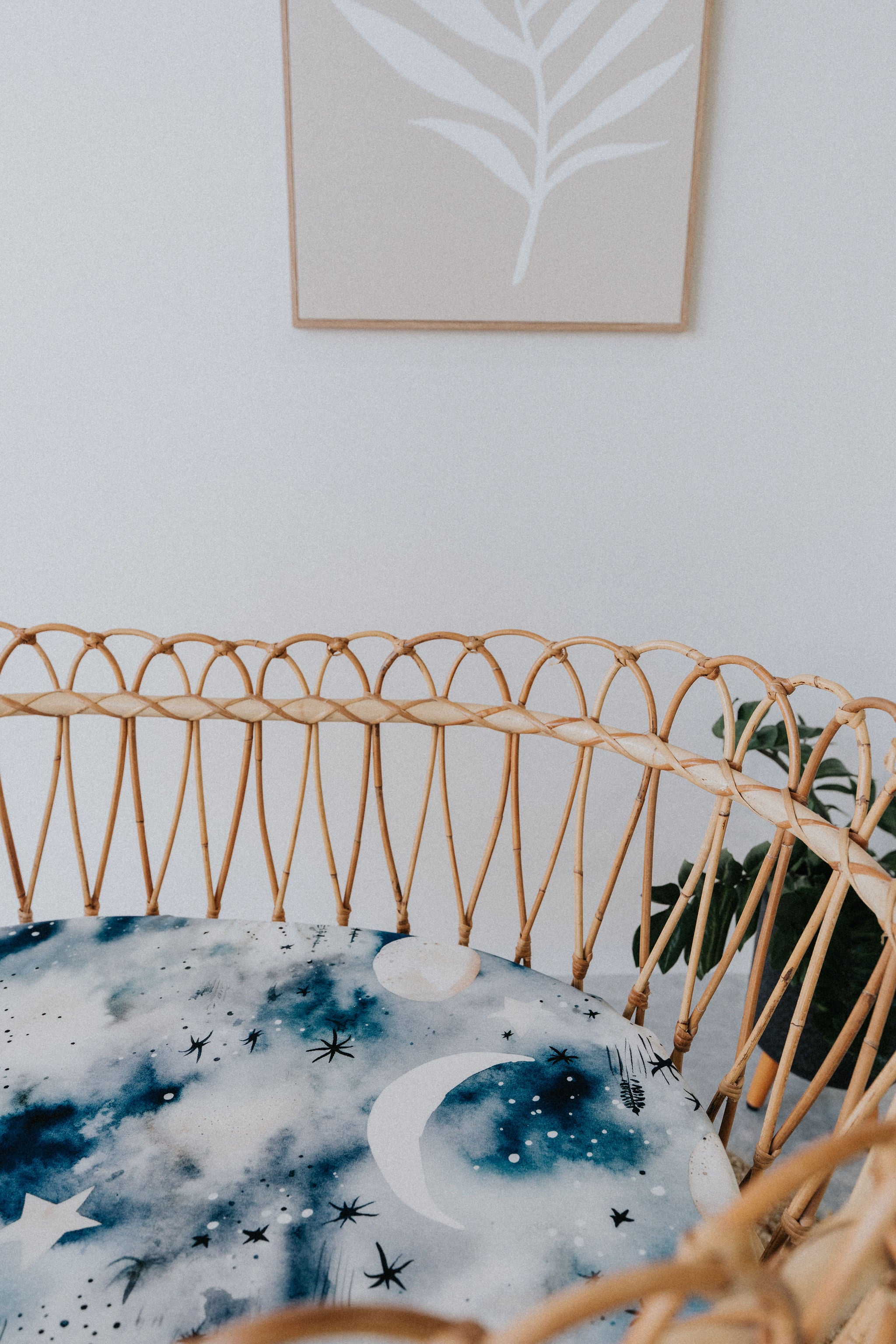Regular Bassinet Waterproof Sheet - Milky Way